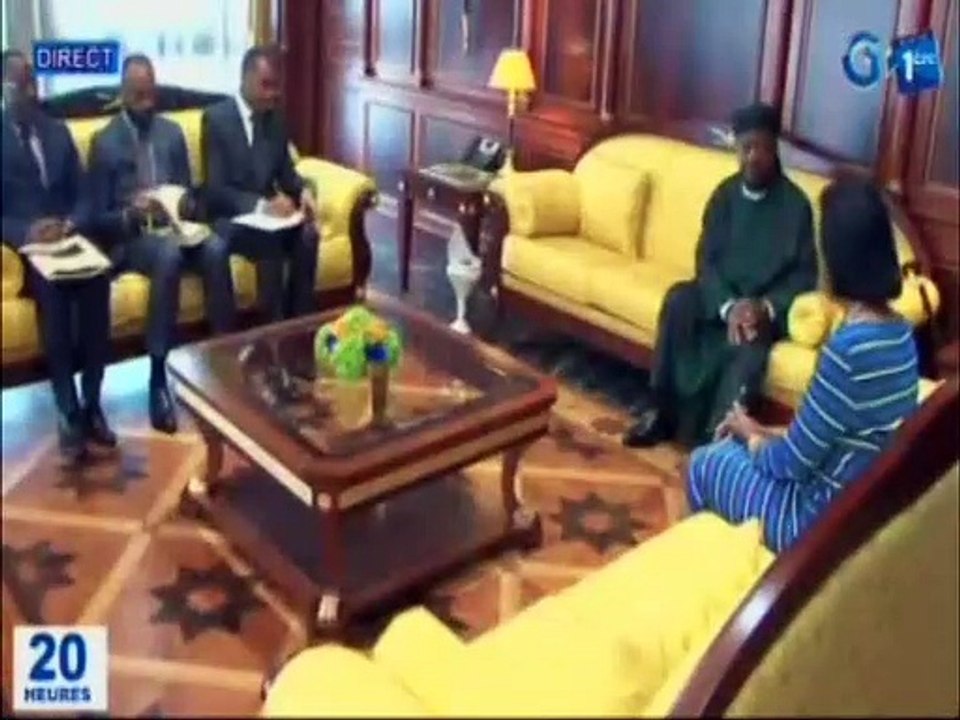 RTG/Entretien entre le chef de l’Etat Ali Bongo Odimba et  le président de la cour constitutionnelle Marie Madeleine MBORANTSUO