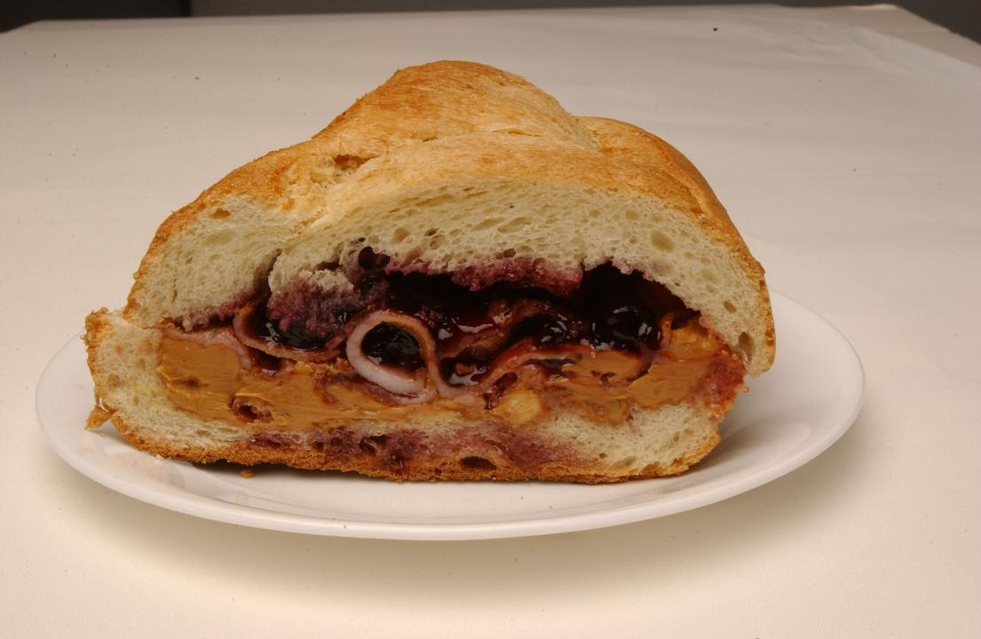 Elvis Presley’s Favorite Sandwich Featured Peanut Butter, Banana, and Bacon