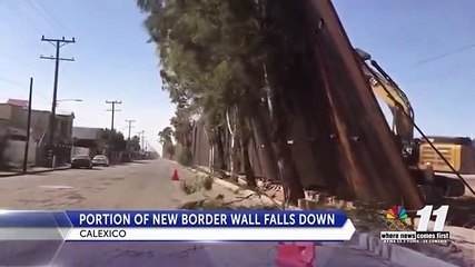 Ventania forte trama Donald Trump e derruba muro entre EUA e México !!!