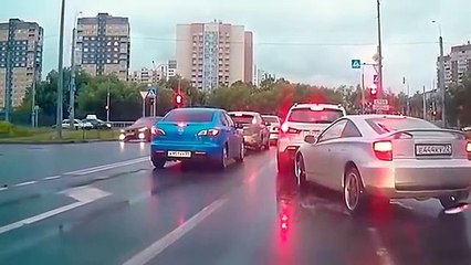 Como No Debes Conducir Tu Auto Choques De Autos