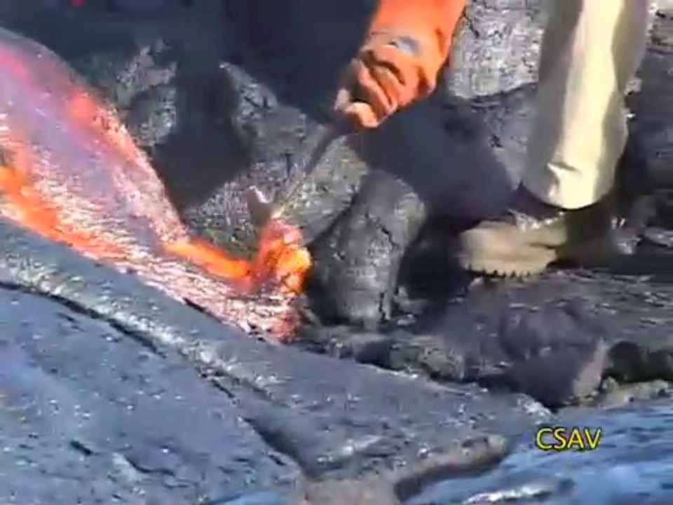 CSAV Hawaii Sampling Molten Lava UH Hilo Geology Department
