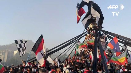 Download Video: Los barras bravas del fútbol reactivan la violencia de las protestas en Chile