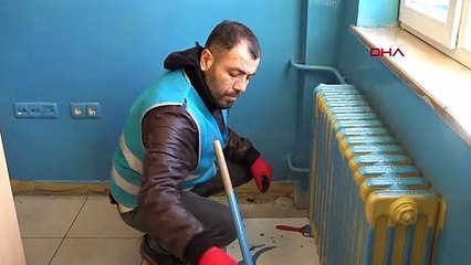 Avcılar'da hükümlüler yarıyıl tatilinde 4 katlı okulu boyadı