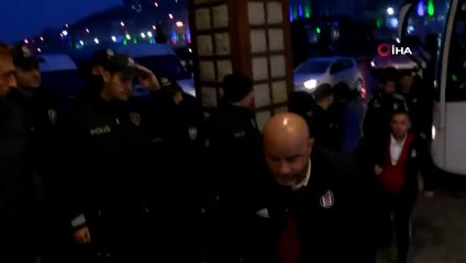 Beşiktaş Kafilesi Rize'ye Geldi