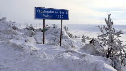 Sivas'ta 532 köy yolu kar nedeniyle ulaşıma kapandı