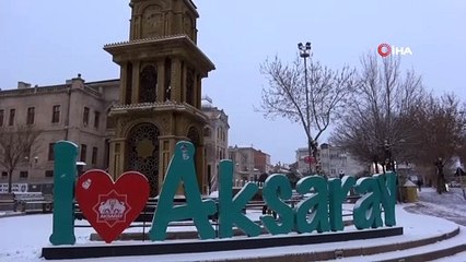 Aksaray’da kar yağışı etkisini sürdürüyor