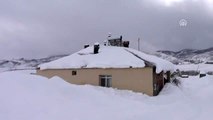 Ovacık'ta kar kalınlığı 1,5 metreye ulaştı