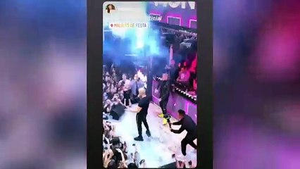 Omar Montes se sube al escenario en Barcelona