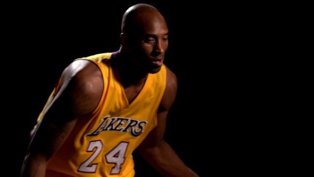 Lakers remember Kobe Bryant with touching tribute
