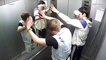 La vengeance du miroir dans l'ascenseur