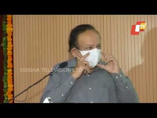 Union Health Minister Dr Harsh Vardhan Commends Health Workers For COVID Fight