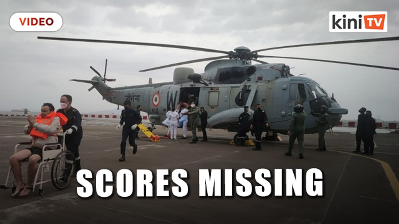 Scores missing at sea as cyclone pummels Indian coast, killing at least 29