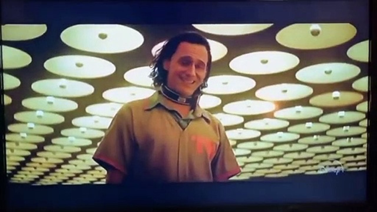 LEAKED NEW LOKI FOOTAGE  New 'Shirtless Loki' Marvel Disney Plus TVA Scene