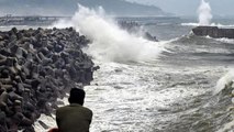 Tauktae tears up Gujarat coast, 13 dead, 16,000 houses damaged