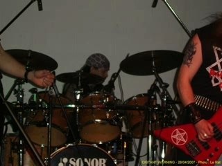 DISTANT WARNING Sit Down (Clip)