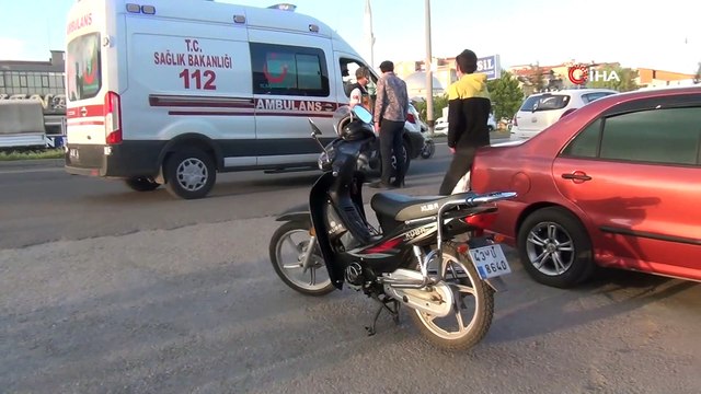 Yaralı motosiklet sürücüsünün kopan parmağını arkadaşı buldu