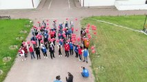DÜZCE - Üniversite öğrencileri gökyüzüne 102 Türk bayraklı balon bıraktı