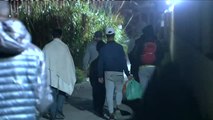 Cientos de marroquíes pasan la noche en las calles de Ceuta