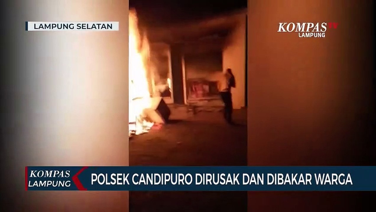 Polsek Candipuro Dirusak dan Dibakar Warga
