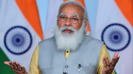 PM Modi arrives in Gujarat, undertakes aerial survey