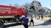 HATAY - İzolasyon malzemesi üretim atölyesinde çıkan yangın söndürüldü