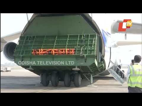 3 Oxygen Generators & 1000 Ventilators Reach Delhi From UK