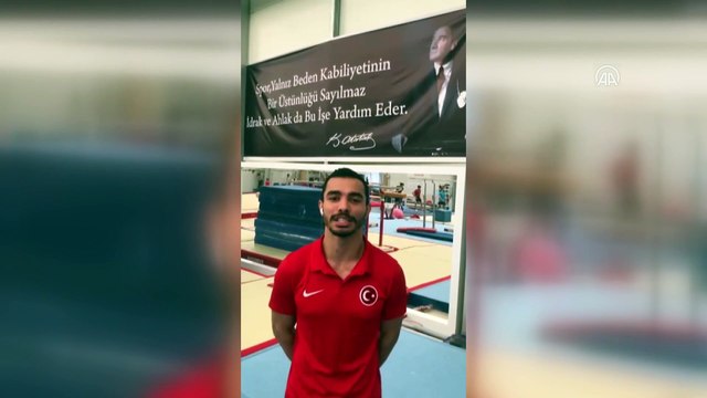 İSTANBUL - Milli sporcular, 19 Mayıs Atatürk'ü Anma, Gençlik ve Spor Bayramı'nı kutladı (2)