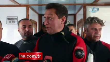 Eksi 16 derecede su altında referanduma 'Evet' dedi