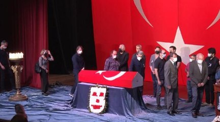 USTA OYUNCU EROL KESKİN İÇİN TÖREN