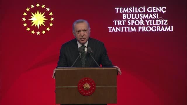 Cumhurbaşkanı Erdoğan: Güçlü her zaman haklı diye bir şey yok. Haklının güçlü olduğuna inandığımız bir dünyayı kurmak için Türkiye var