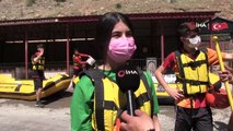 Şırnak'ta sporcular 19 Mayısı rafting yaparak kutladı