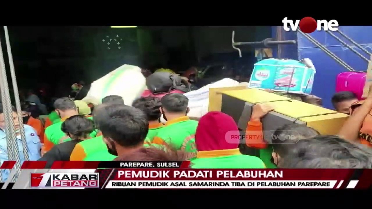 Ribuan Pemudik Padati Pelabuhan Parepare