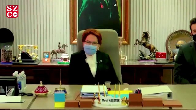 Akşener gençlerle video konferans görüşmesi gerçekleştirdi