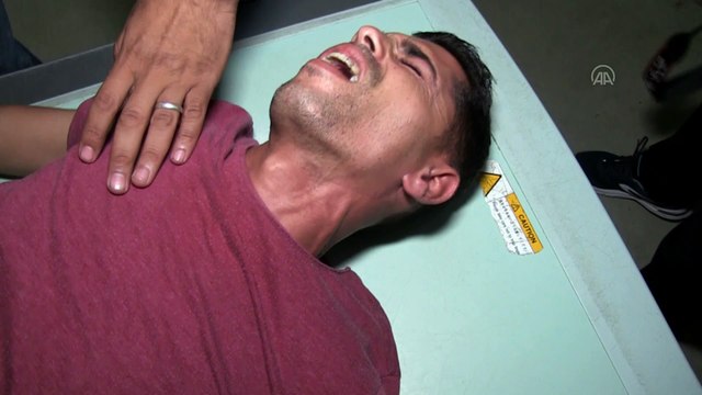 GAZZE - Anadolu Ajansı kameramanı Muhammed Dahlan İsrail'in Gazze'ye düzenlediği saldırıda yaralandı (3)