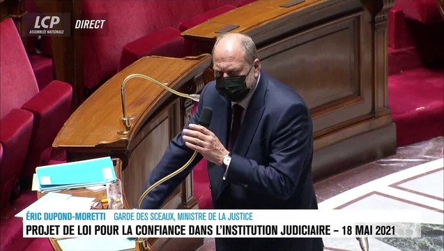 Eric Dupond-Moretti tacle CNews : Vous préférez le mensonge et la désinformation ?