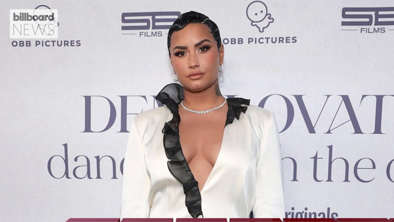 Demi Lovato Identifies as Non-Binary & Changing Pronouns to They/Them | Billboard News