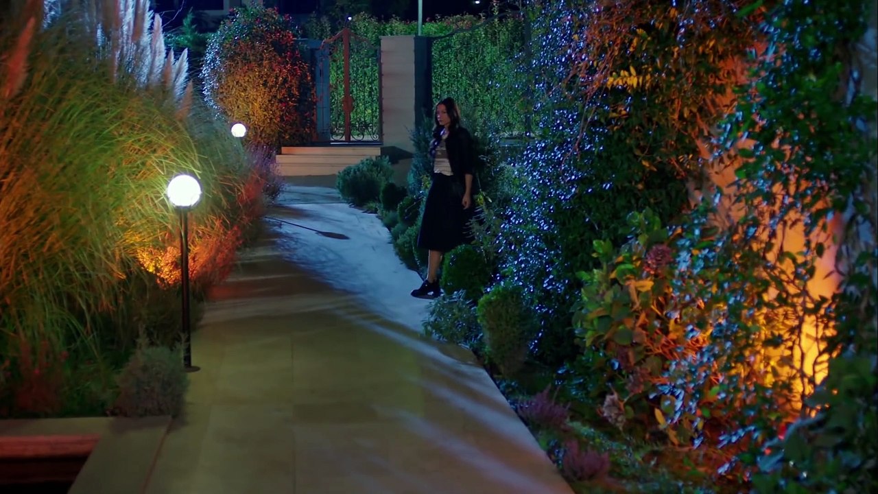 رائحة الفراولة الحلقة 60 الدبلجة ¦ Çilek Kokusu‎