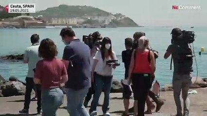 No comment: gyerekek is átúsztak Marokkóból Ceutába