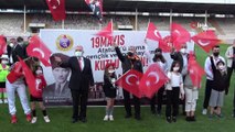 - Ordu’da fener alaylı 19 Mayıs kutlamaları