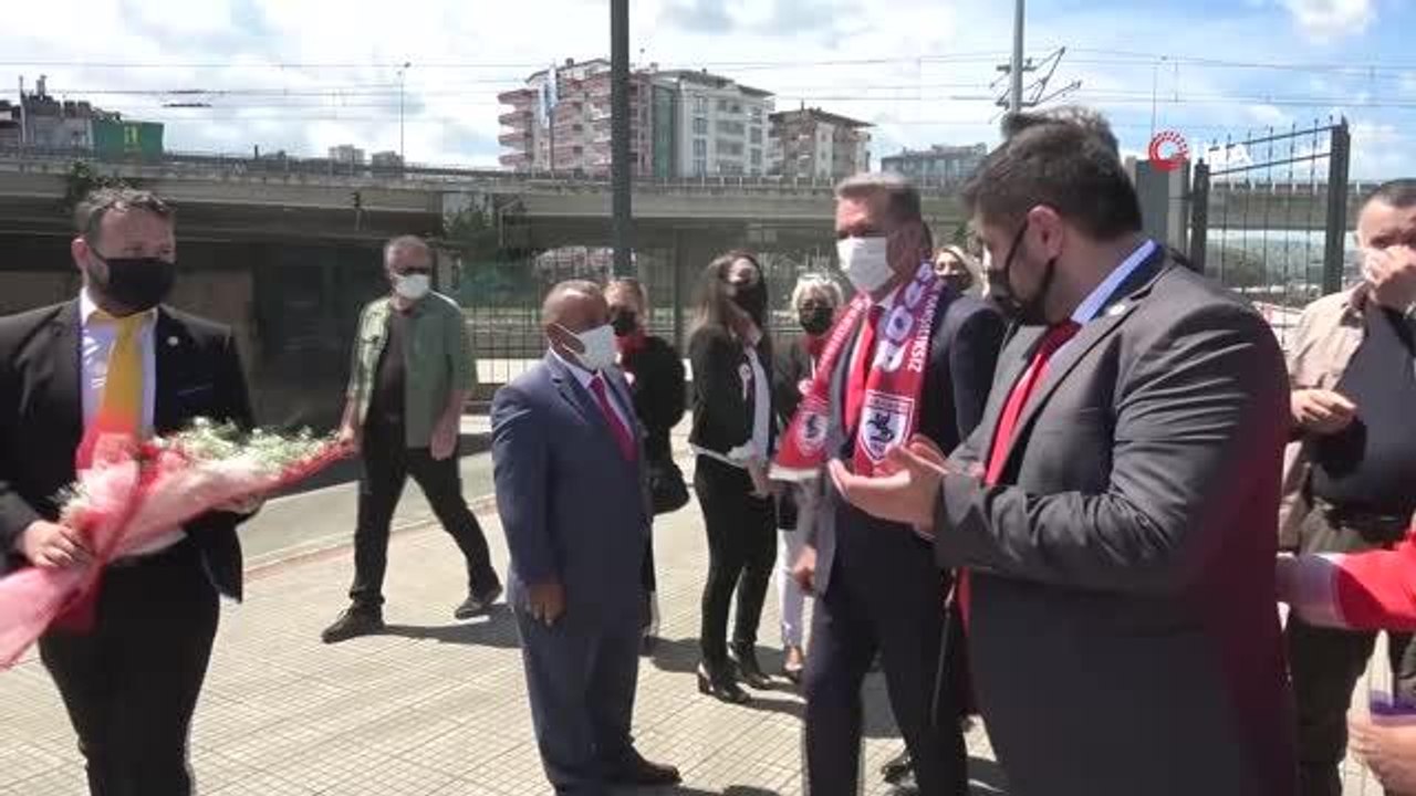 Mustafa Sarıgül gençlere seslendi: "Ülkemizin önünü ve sizin önünüzü Türkiye Değişim Partisi açacak"
