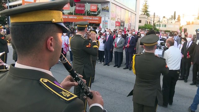 LEFKOŞA - 19 Mayıs Atatürk'ü Anma, Gençlik ve Spor Bayramı'nda fener alayı düzenlendi
