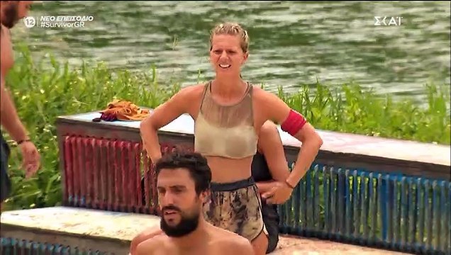 Survivor: Οι Κόκκινοι κέρδισαν το έπαθλο επικοινωνίας - Βαρύς τραυματισμός για την Μαριαλένα