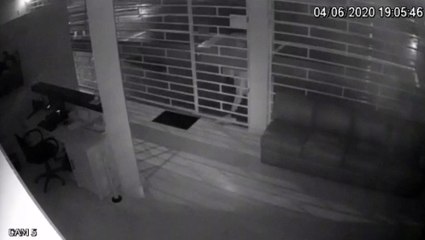 "Operação Doce Veneno": Vídeos mostram suspeito entregando carta que teria teor de ameaça no escritório da vítima