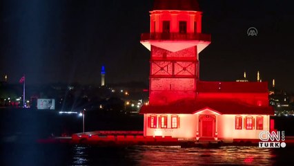 19 Mayıs Boğaz'da havai fişekler ve ışık gösterileriyle kutlandı