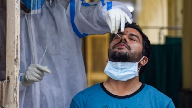 Shatak AajTak: Delhi records 3,846 Covid cases in 24 hrs