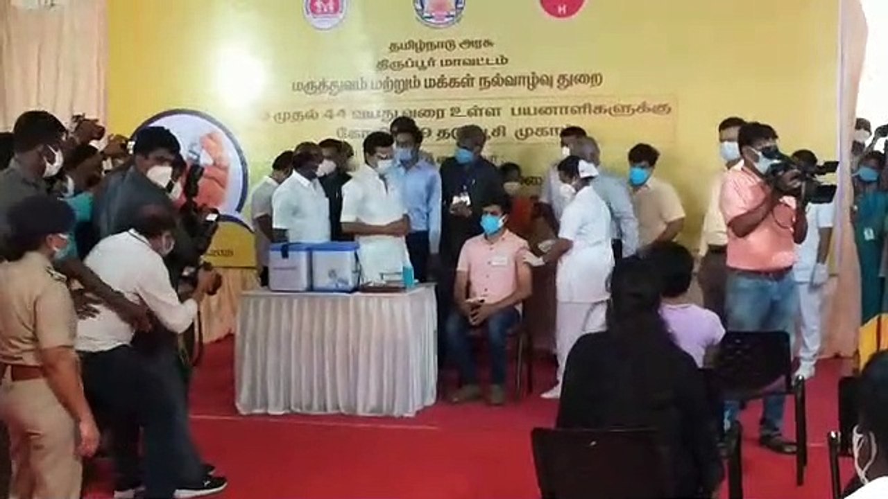 18 வயதுக்கு மேற்பட்டோருக்கு கொரோனா தடுப்பூசி- திருப்பூரில் தொடங்கி வைத்தார் முதல்வர் மு.க.ஸ்டாலின்