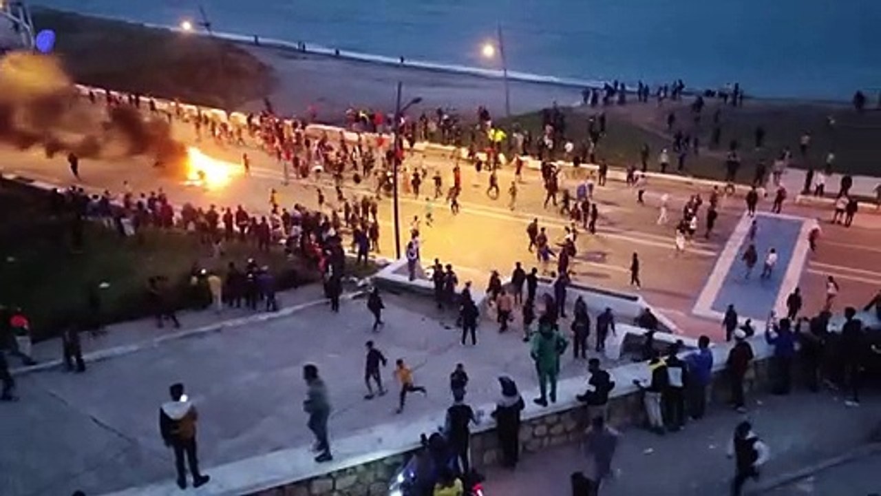 Heftige Ausschreitungen an Grenze zu Ceuta