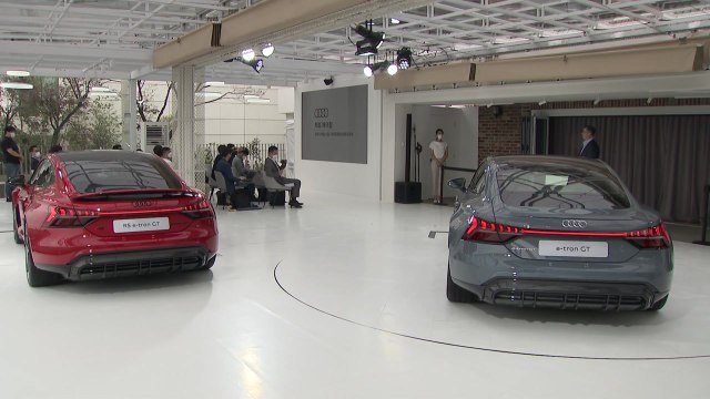 [기업] 아우디 순수 전기차 'e-트론 GT' 공개...연내 국내 출시 / YTN