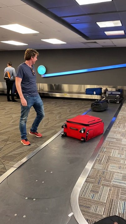 Leaving the Baggage Carousel in Style