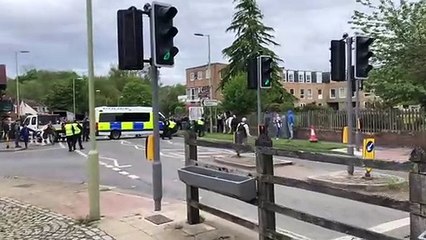 The 'cancelled' Wickham Horse Fair sees unease between police and attendees